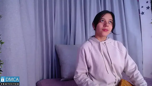Snapshot of floriamANDjazmin chatting on February 19, 2025, 2:55 am floriamANDjazmin online show from February 19, 2025, 2:55 am