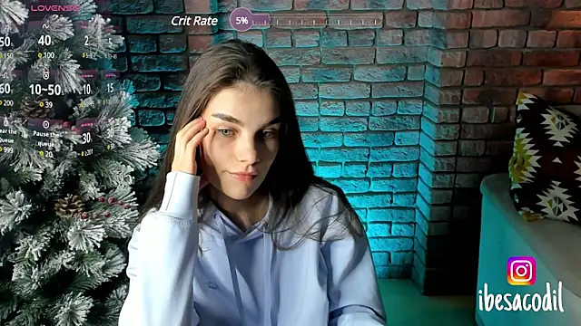 Snapshot of adriana_allien chatting on December 19, 2024, 11:46 pm adriana allien online show from December 19, 2024, 11:46 pm