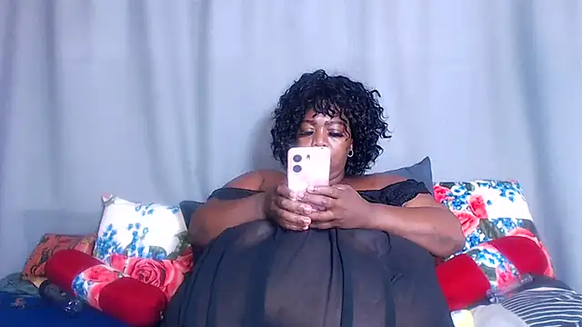 Snapshot of BustyWendyXXX47 chatting on October 29, 2025, 1:13 pm BustyWendyXXX47 online show from October 29, 2025, 1:13 pm