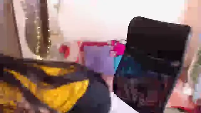 Snapshot of LUCY_LI chatting on January 6, 2025, 7:24 pm LUCY LI online show from January 6, 2025, 7:24 pm