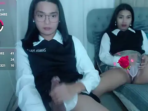 zhaviahale21 online show from June 27, 2026, 5:29 pm