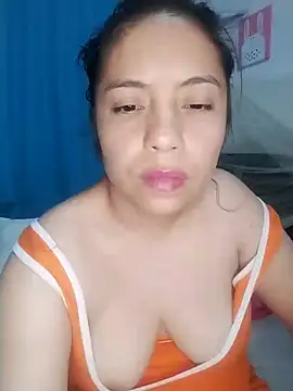 lisseth online show from January 10, 2025, 11:39 pm