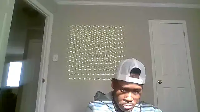 PETER-RABIT online show from December 13, 2024, 4:27 pm