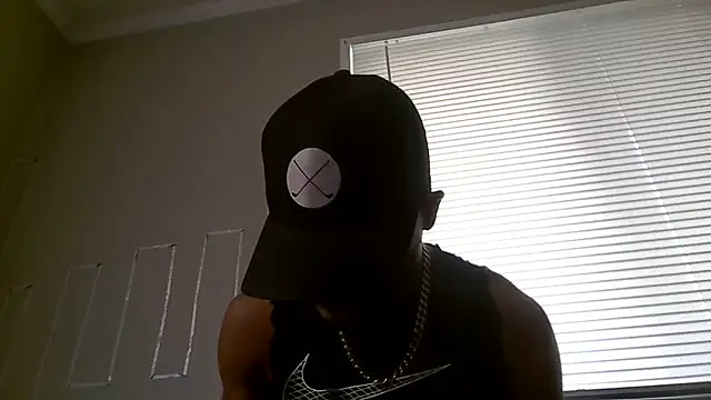 PETER-RABIT online show from September 11, 2025, 3:34 pm