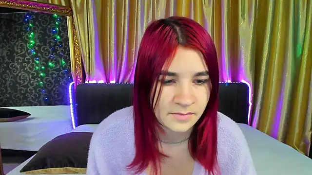 Snapshot of _Polly_Love_ chatting on December 4, 2024, 7:06 am Polly Love online show from December 4, 2024, 7:06 am