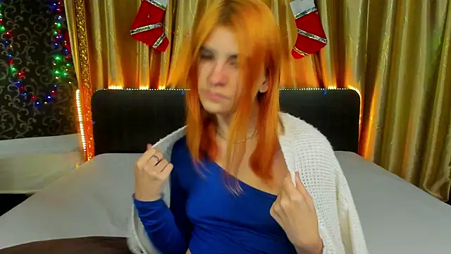 Snapshot of _Polly_Love_ chatting on December 17, 2024, 4:32 pm Polly Love online show from December 17, 2024, 4:32 pm