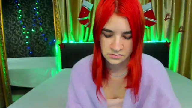 Snapshot of _Polly_Love_ chatting on December 25, 2024, 7:14 am Polly Love online show from December 25, 2024, 7:14 am