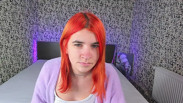 Snapshot of _Polly_Love_ chatting on January 4, 2025, 4:22 pm Polly Love online show from January 4, 2025, 4:22 pm