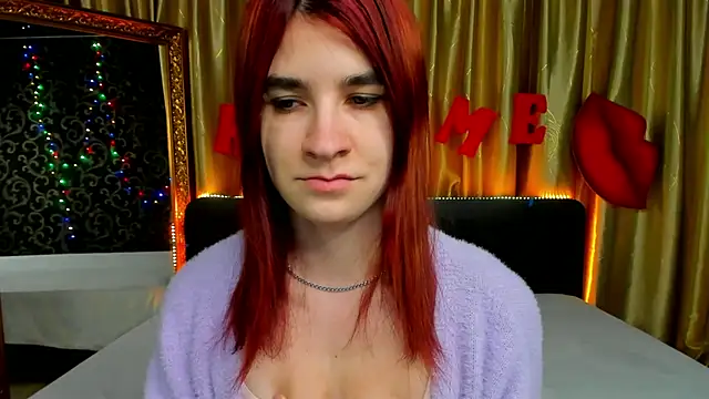 Snapshot of _Polly_Love_ chatting on February 13, 2025, 4:39 pm Polly Love online show from February 13, 2025, 4:39 pm