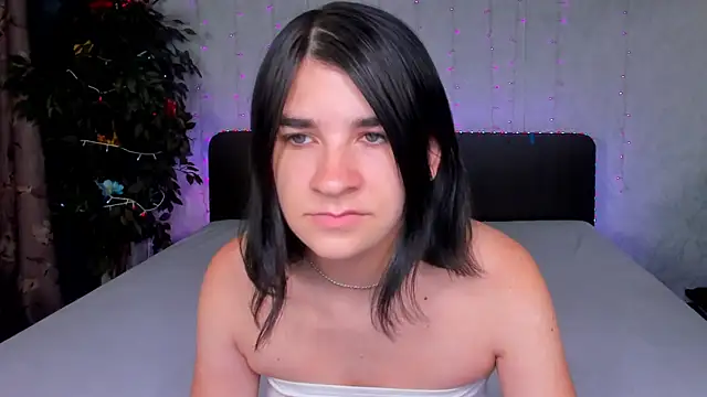 Snapshot of _Polly_Love_ chatting on September 10, 2025, 6:02 am Polly Love online show from September 10, 2025, 6:02 am