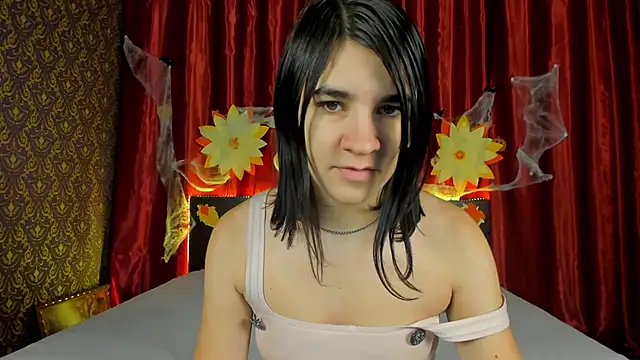 Snapshot of _Polly_Love_ chatting on November 4, 2025, 7:07 am Polly Love online show from November 4, 2025, 7:07 am