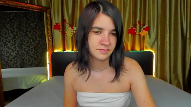 Snapshot of _Polly_Love_ chatting on November 9, 2025, 7:06 am Polly Love online show from November 9, 2025, 7:06 am