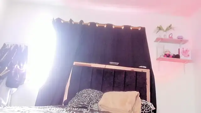 Moon Sammy online show from November 29, 2025, 1:03 pm