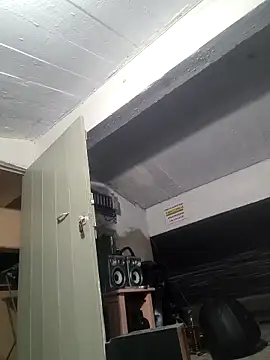 Snapshot of Xxxasrty chatting on November 6, 2025, 1:28 am Xxxasrty online show from November 6, 2025, 1:28 am