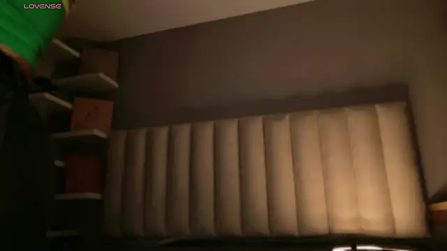 Megan mooree  online show from March 11, 2026, 12:44 pm