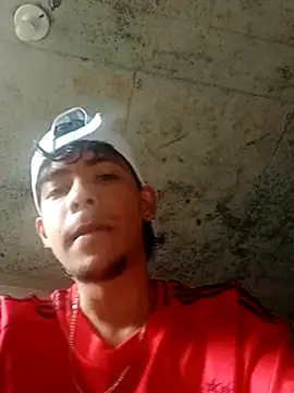 Elputas online show from November 12, 2025, 3:23 pm