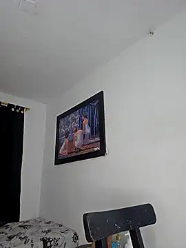 Snapshot of Antonella2_m chatting on February 5, 2025, 6:04 pm Antonella2 m online show from February 5, 2025, 6:04 pm