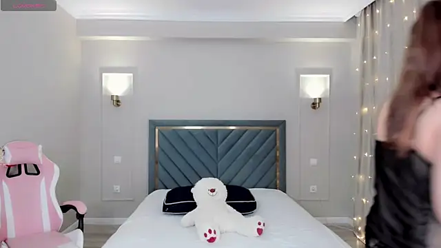 oxxx me online show from December 27, 2024, 12:50 am