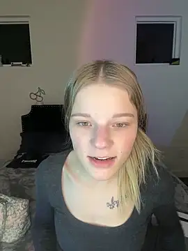 foxy ana13 online show from January 23, 2025, 4:19 am