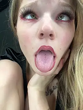 foxy ana13 online show from March 23, 2025, 5:21 am