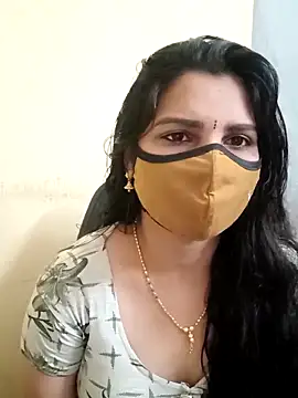 Snapshot of yourtamilcouple chatting on March 3, 2025, 6:01 pm yourtamilcouple online show from March 3, 2025, 6:01 pm