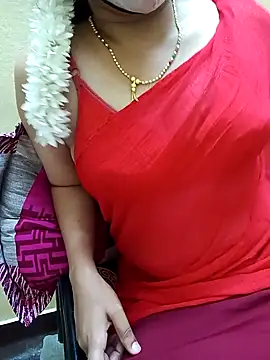 Snapshot of yourtamilcouple chatting on March 14, 2025, 1:13 pm yourtamilcouple online show from March 14, 2025, 1:13 pm