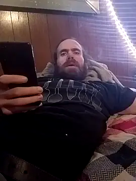 Snapshot of RobStrokes215 chatting on February 2, 2025, 2:48 am RobStrokes215 online show from February 2, 2025, 2:48 am