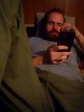 Snapshot of RobStrokes215 chatting on March 14, 2025, 12:29 pm RobStrokes215 online show from March 14, 2025, 12:29 pm