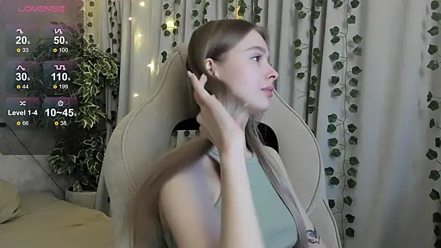 mell milles online show from December 1, 2025, 1:49 pm