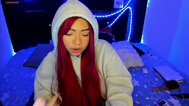 Snapshot of im_angels77 chatting on February 5, 2025, 8:32 am im angels77 online show from February 5, 2025, 8:32 am