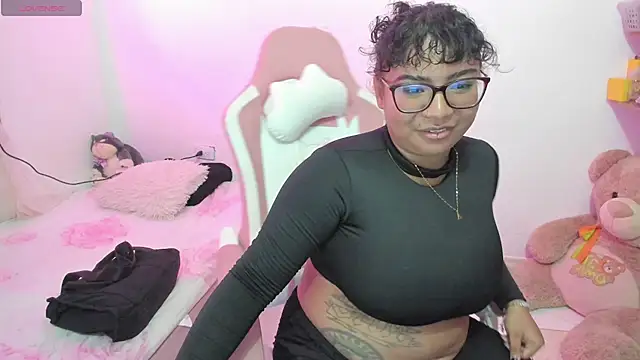 Snapshot of im_angels77 chatting on September 17, 2025, 4:14 am im angels77 online show from September 17, 2025, 4:14 am