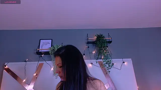 JaylaScott   online show from September 28, 2025, 11:37 am