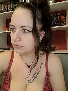 Snapshot of Lilith__Mystery chatting on January 7, 2026, 7:27 pm Lilith Mystery online show from January 7, 2026, 7:27 pm