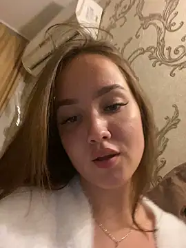 Snapshot of milkyWeyy chatting on September 26, 2025, 4:22 pm milkyWeyy online show from September 26, 2025, 4:22 pm