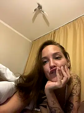 Snapshot of milkyWeyy chatting on September 27, 2025, 6:24 pm milkyWeyy online show from September 27, 2025, 6:24 pm