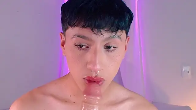 Snapshot of dilan_sp chatting on January 9, 2025, 3:04 am dilan sp online show from January 9, 2025, 3:04 am