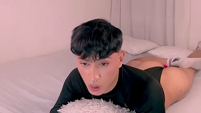 Snapshot of dilan_sp chatting on February 9, 2025, 11:57 pm dilan sp online show from February 9, 2025, 11:57 pm