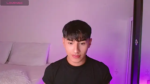 Snapshot of dilan_sp chatting on February 27, 2025, 1:27 am dilan sp online show from February 27, 2025, 1:27 am