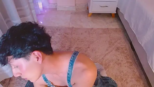 Snapshot of dilan_sp chatting on October 22, 2025, 1:06 am dilan sp online show from October 22, 2025, 1:06 am