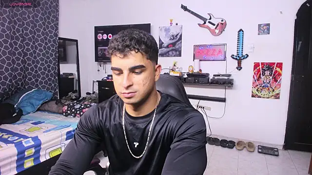 cJuan111 online show from February 27, 2025, 12:21 am