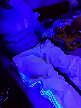 creamlive97 online show from February 21, 2026, 12:06 pm