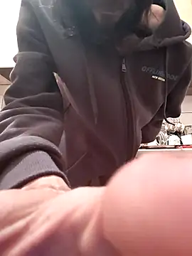 vulpe8400 online show from November 23, 2025, 10:31 pm