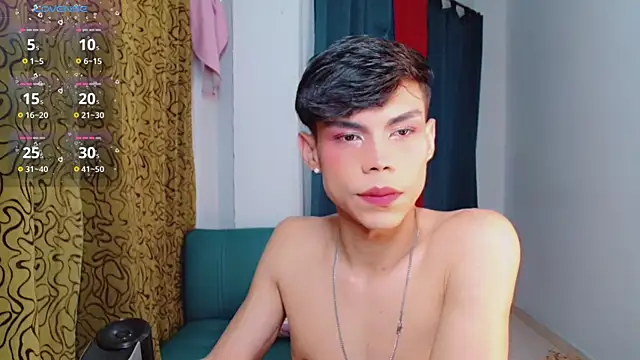 femboykeene online show from July 25, 2026, 2:20 am