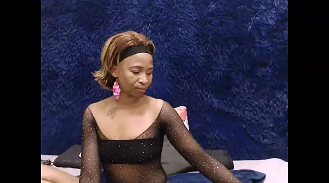 Snapshot of SasyyLissaa chatting on February 5, 2025, 12:20 am SasyyLissaa online show from February 5, 2025, 12:20 am
