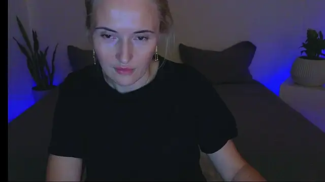 AlisssaRose online show from March 20, 2025, 11:23 pm