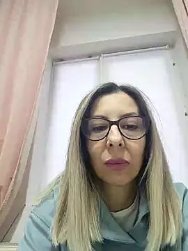 SukyGirl online show from December 17, 2024, 2:22 pm