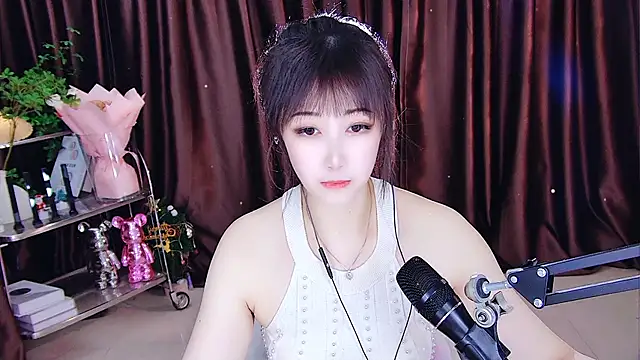 Snapshot of xiaoya666--baby chatting on March 8, 2025, 2:12 am xiaoya666--baby online show from March 8, 2025, 2:12 am