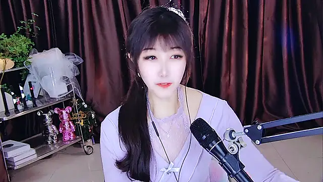 Snapshot of xiaoya666--baby chatting on March 8, 2025, 2:51 pm xiaoya666--baby online show from March 8, 2025, 2:51 pm