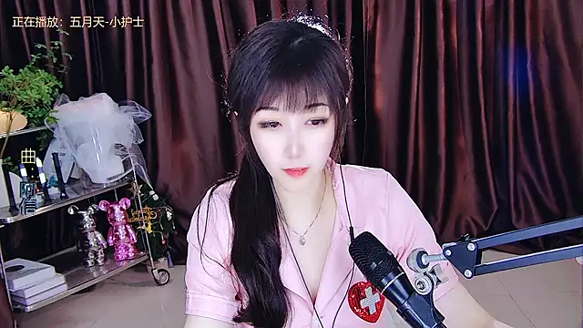 Snapshot of xiaoya666--baby chatting on March 13, 2025, 8:54 pm xiaoya666--baby online show from March 13, 2025, 8:54 pm
