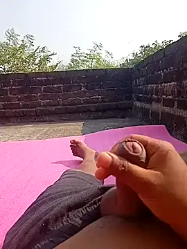 Snapshot of Tanker_95 chatting on December 14, 2024, 6:24 am Tanker 95 online show from December 14, 2024, 6:24 am